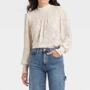 Knox Rose Ivory Floral Smocked Long Sleeve Blouse